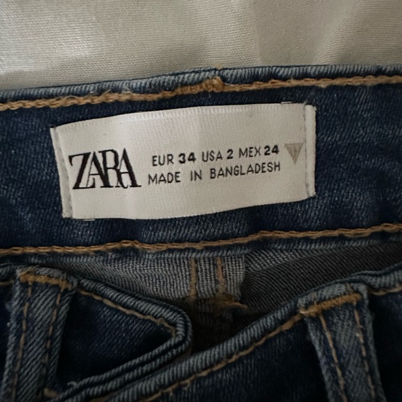 Blue denim Zara skinny jeans. Only worn a few times. Great condition. - Picture 2 of 3